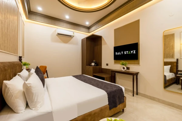 best couple friendly hotels in saltstayz autograph connaught place delhi