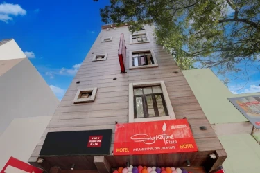 best hourly stay hotels in starx signature plaza	delhi delhi