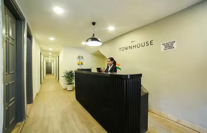 day use hotels in the arrow hotel nawada pillar no 739 delhi