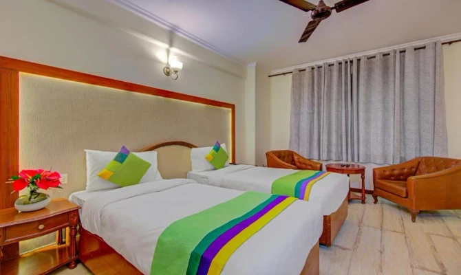 3 star hotels in the corporate park delhi