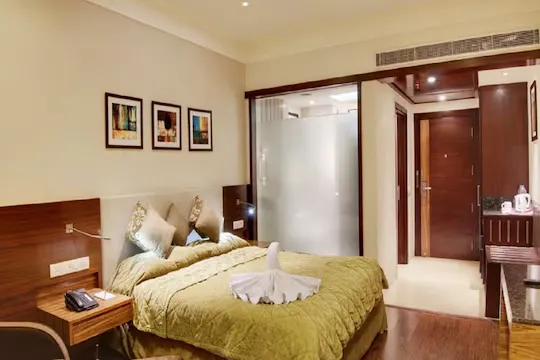 best hourly hotels in the golden palms hotel & spa delhi