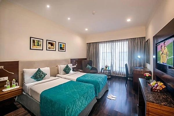 patparganj, delhi hotel booking - the golden palms hotel & spa