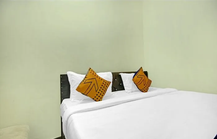 hourly stay in the new view hotel delhi