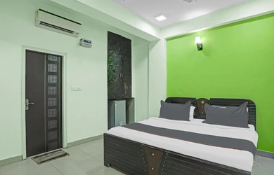 hourly hotels in the premium villa lajpat nagar 1 delhi