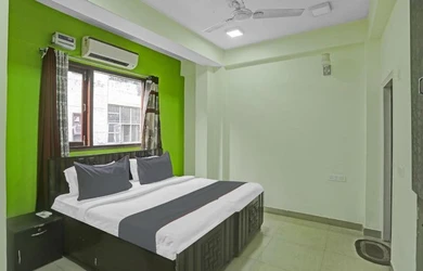 hourly hotels in the premium villa lajpat nagar 2 delhi