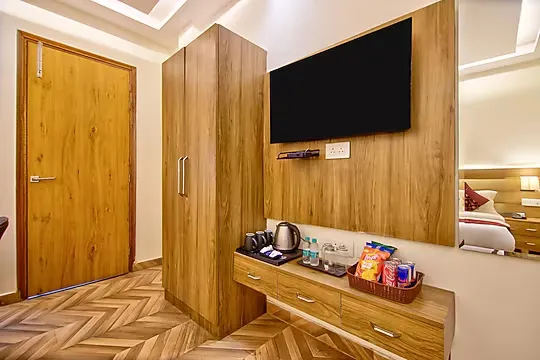 best early check in hotels in the rosewalk vista delhi