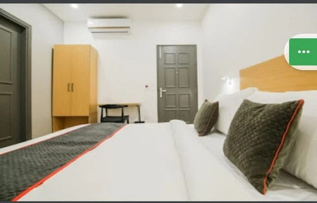 budget hotels in town house delhi