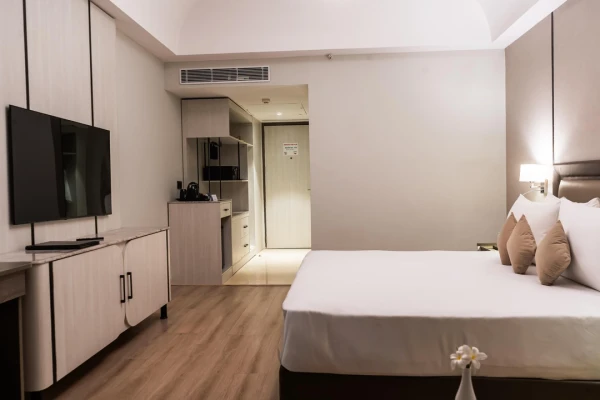 family hotel with pool in rangpuri, delhi - udman hotels and resorts