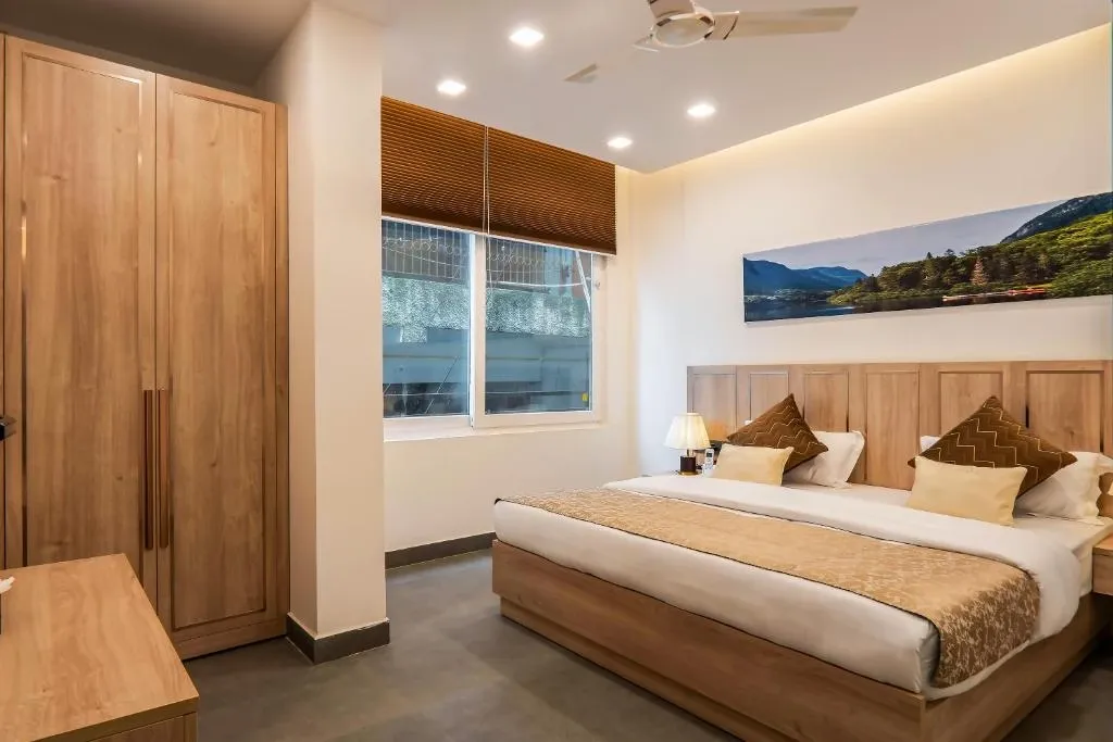 malviya nagar, delhi hotel booking - urban oasis