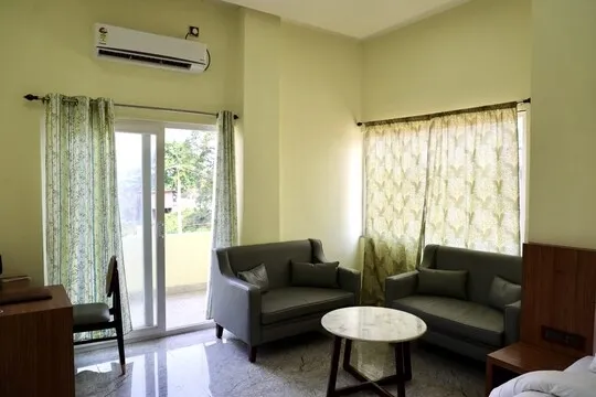 budget hotels in the grand inn resort doom-dooma