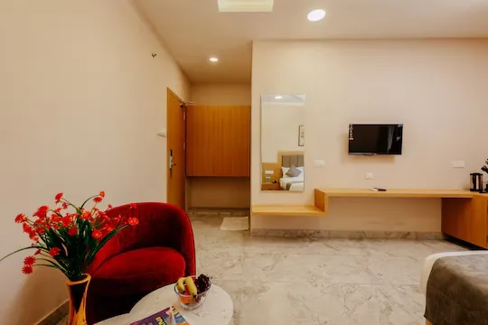 hotel with gym in dwarka bus station, dwarka - daksh the grand goverdhan