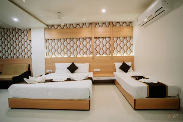 hotel with meeting room in baradiya, dwarka - daksh the madhuvan suites dwarka