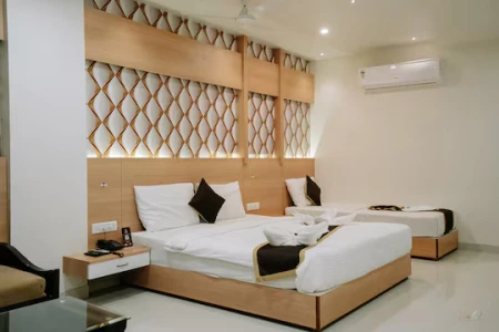 3 star hotel in baradiya, dwarka - daksh the madhuvan suites dwarka