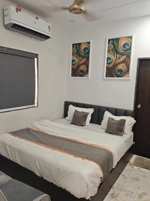 hotel with bar in sector 23 road, dwarka - hotel shree kesari nandan