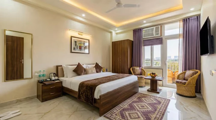 3 star hotel in bhathan chowk, dwarka - hotel the vanta luxe near yashobhoomi
