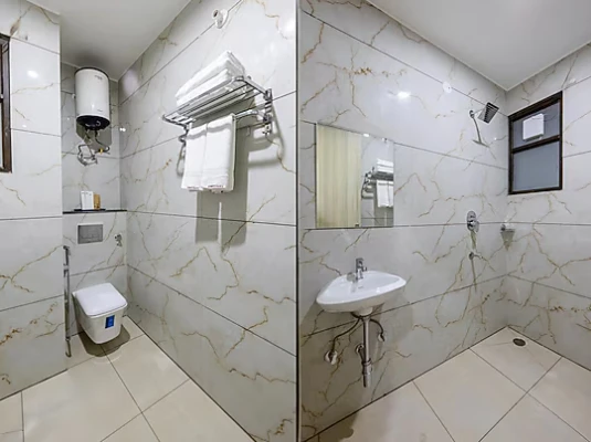 luxury hotel in hotel the vanta luxe near yashobhoomi dwarka