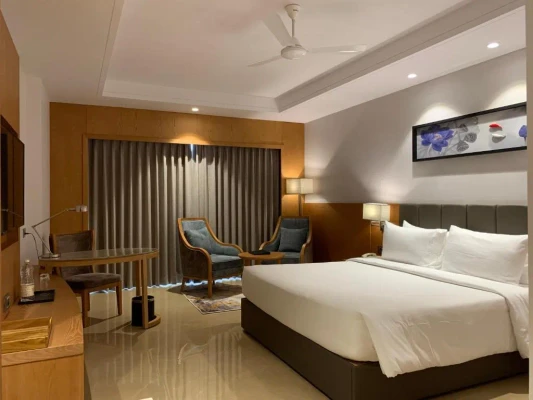 hotel with gym in ghanshyam nagar, dwarka - lemon tree premier dwarka