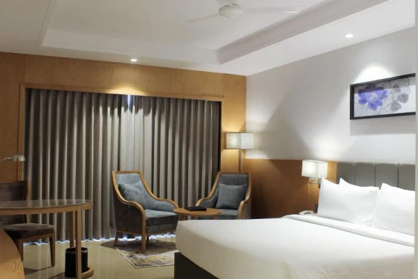 hotel with bar in ghanshyam nagar, dwarka - lemon tree premier dwarka