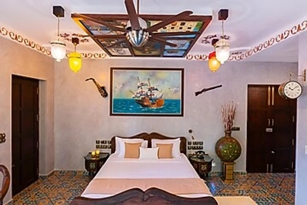 hotel room booking in malayattoor, ernakulam - elivaas vintage retreat  5 bhk riverfront heritage villa