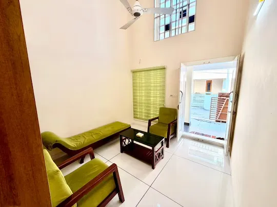 economical service apartment in kaloor, ernakulam - full moon holiday apartment
