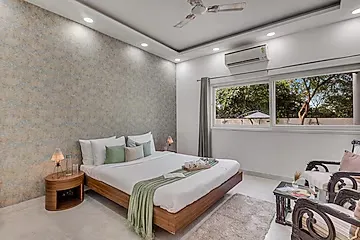 hotel near faridabad railway station - alaya stays ratikara ullaas 2 bhk with pvt pool & pool table