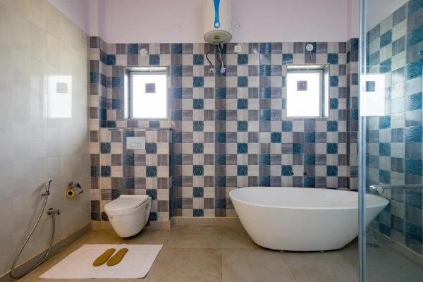 hotel with banquet hall in khori jamalpur, faridabad - elivaas amber villa 3-bhk retreat with pvt pool & game room