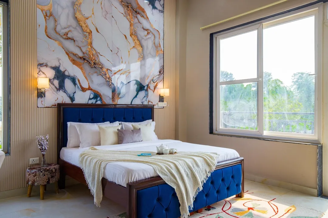 hotel with gym in khori jamalpur, faridabad - elivaas amber villa 3-bhk retreat with pvt pool & game room