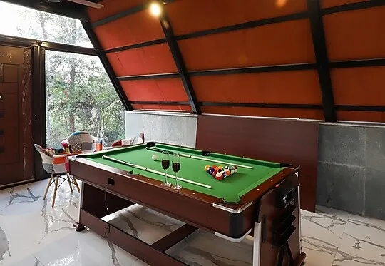 hotel with party hall in khori jamalpur, faridabad - elivaas handas gateway petfriendly 3 bhk with private pool sirohi delhi