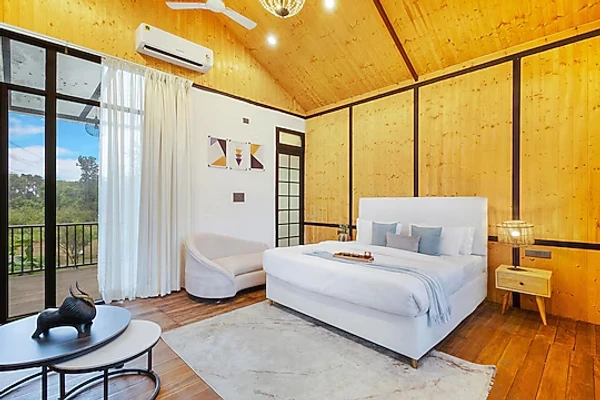 hotel with free parking in khori jamalpur, faridabad - elivaas the raha resort faridabad