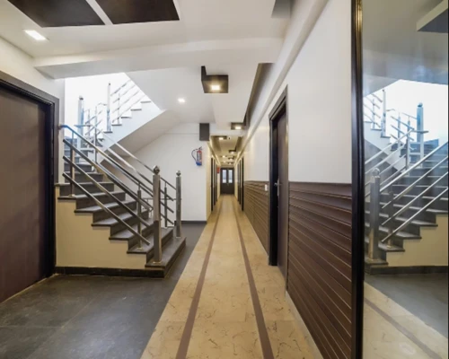 hotel with gym in new industrial town, faridabad - hotel diamond inn