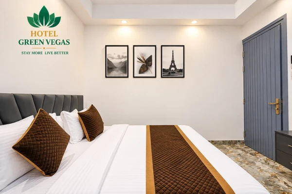 hotel with swimming pool in sector 43, faridabad - hotel green vegas