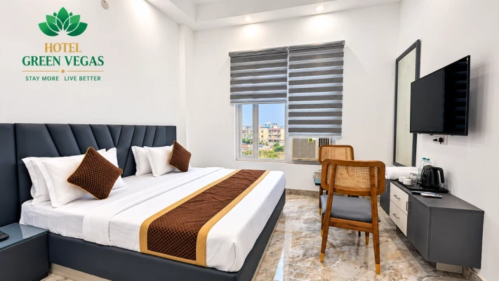 family hotel with pool in sector 43, faridabad - hotel green vegas