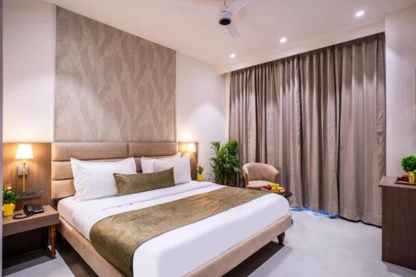 hotel with meeting room in sector 42, faridabad - miran hotel & suites