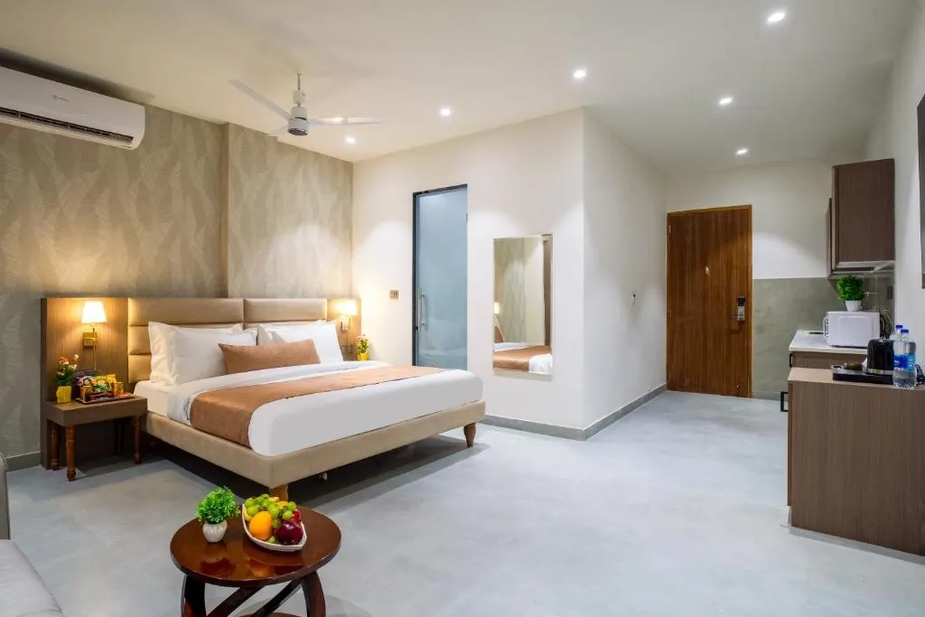 day hotels in miran hotel & suites faridabad