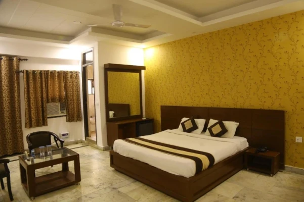 hotel with gym in sector 28, faridabad - rockwood inn