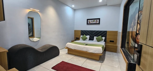 3 star hotel in dhanap, gandhinagar - hotel hr town