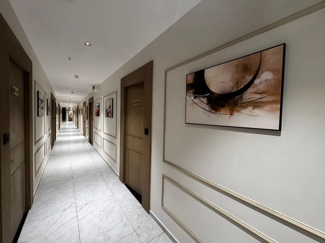 unmarried couple friendly hotels in hotel legenta gandhinagar