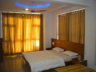 3 star hotels in hotel midway residency gandhinagar