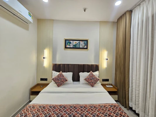 best day use hotels in hotel shivalin gandhinagar