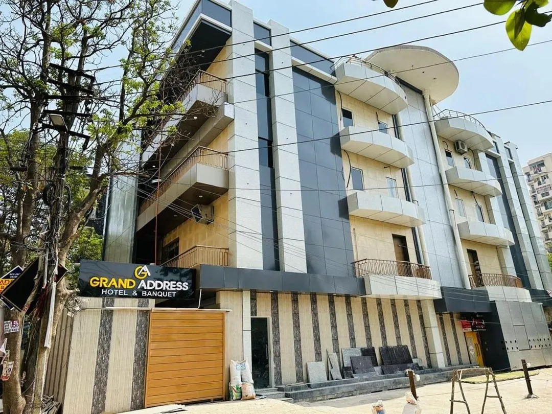 day hotels in hotel grand address ghaziabad