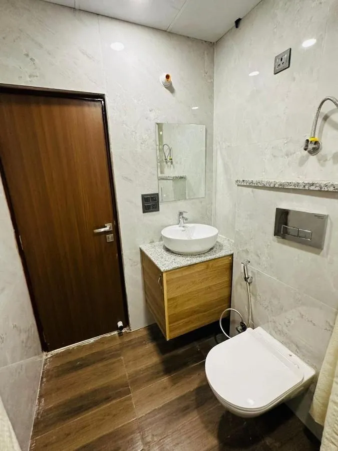 5 star hotels in hotel grand address ghaziabad