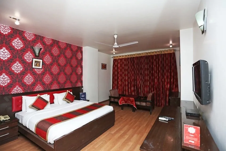 five star hotels in hotel palazzo di lara ghaziabad