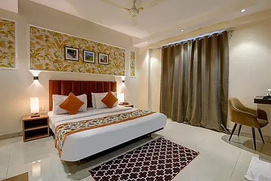 couple friendly hotels in qotel comfort at residency kaushambi ghaziabad