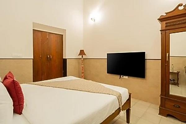 hotel near goa airport - alaya stays casa do mar 4 bhk villa with private pool calangute