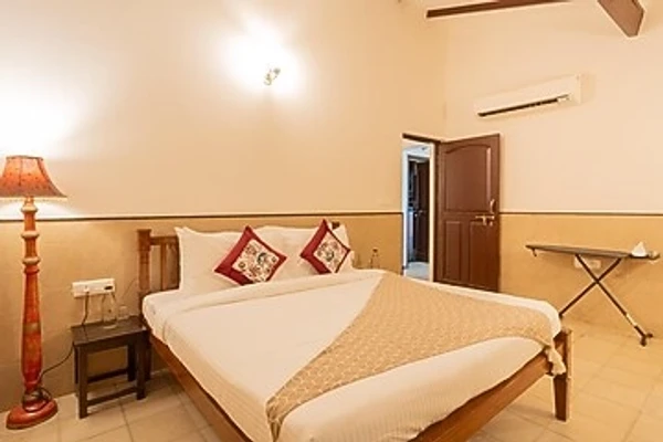 online room booking in calangute beach, goa - alaya stays casa do mar 4 bhk villa with private pool calangute