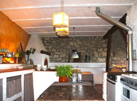 homestay in colva beach, goa below 1000 - casa yolanda