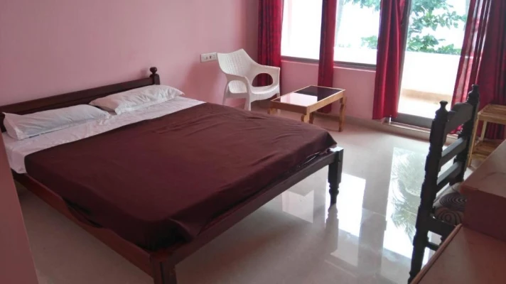 homestay in calangute beach, goa below 1000 - casita de