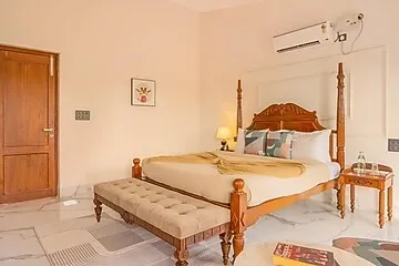 hotel with banquet hall in siolim, goa - elivaas casa verdea 4 bhk villa with private pool in siolim