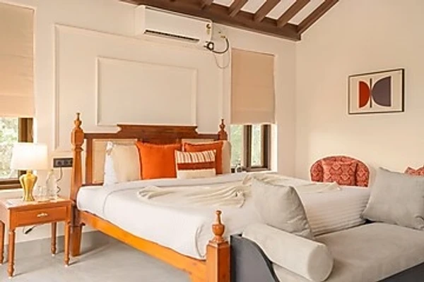 jacuzzi hotel in siolim, goa - elivaas casa verdea 4 bhk villa with private pool in siolim