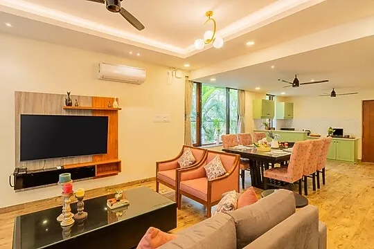 hotel in marna siolim, goa for couples - elivaas judiline villa 3 bhk with pool & bar